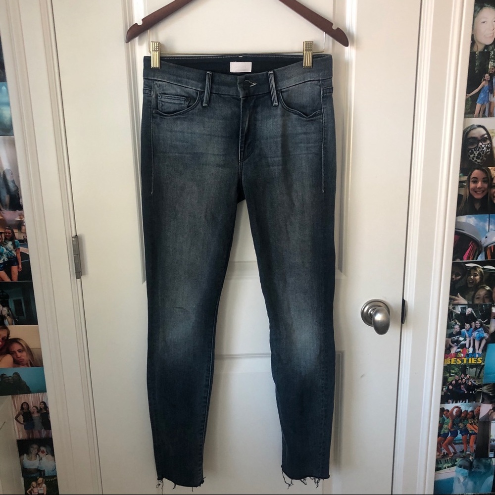 MOTHER Denim Looker Ankle Jean